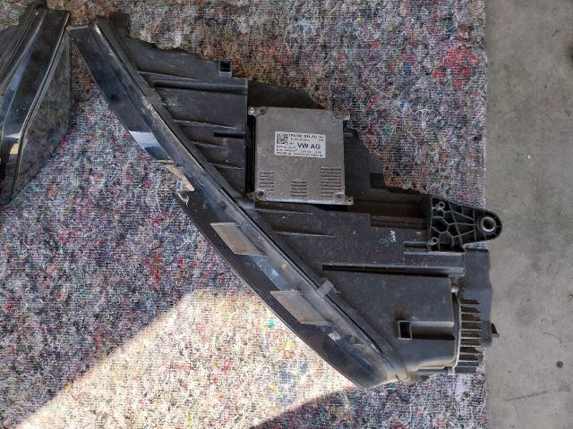 bontott SKODA OCTAVIA III Fényszóró Pár