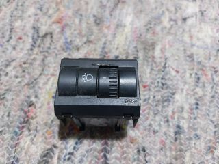 bontott SKODA OCTAVIA III Fényszórómagasság Állító Kapcsoló