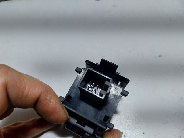 bontott SKODA OCTAVIA III Fényszórómagasság Állító Kapcsoló