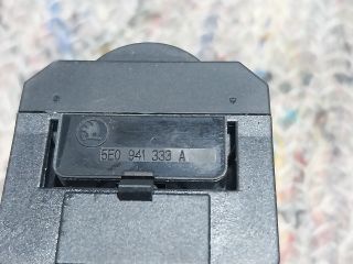 bontott SKODA OCTAVIA III Fényszórómagasság Állító Kapcsoló