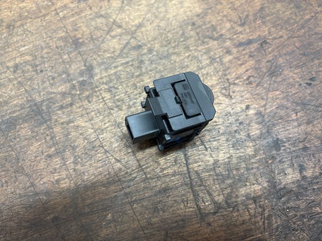 bontott SKODA OCTAVIA III Fényszórómagasság Állító Kapcsoló