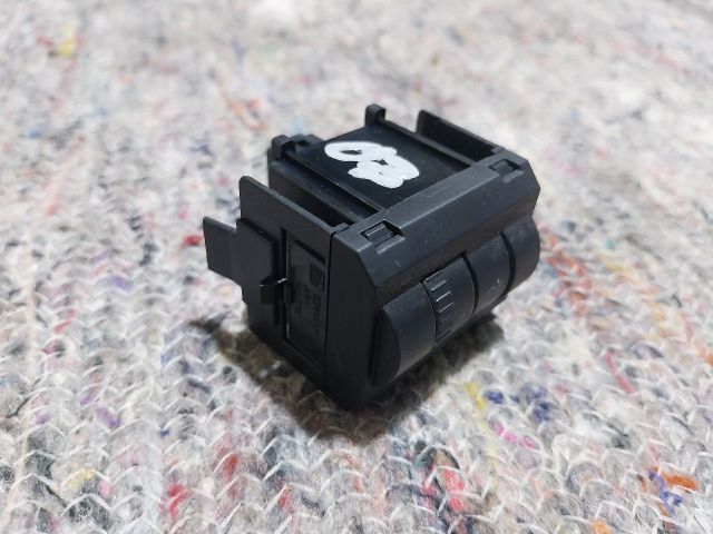 bontott SKODA OCTAVIA III Fényszórómagasság Állító Kapcsoló