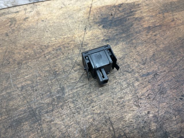 bontott SKODA OCTAVIA III Fényszórómagasság Állító Kapcsoló