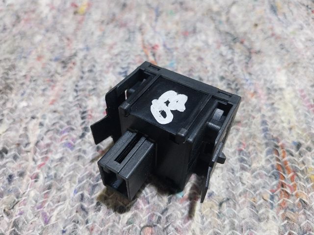 bontott SKODA OCTAVIA III Fényszórómagasság Állító Kapcsoló