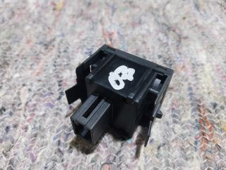 bontott SKODA OCTAVIA III Fényszórómagasság Állító Kapcsoló