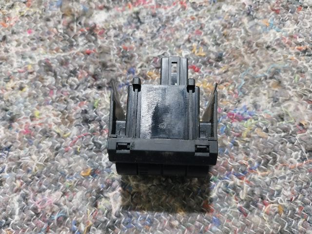 bontott SKODA OCTAVIA III Fényszórómagasság Állító Kapcsoló