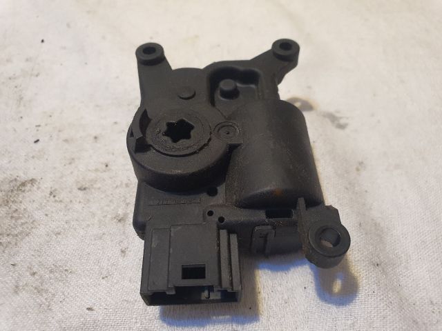 bontott SKODA OCTAVIA III Fűtés Állító Motor