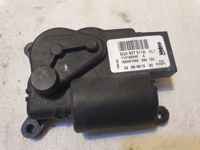 bontott SKODA OCTAVIA III Fűtés Állító Motor