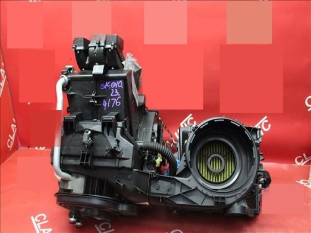 bontott SKODA OCTAVIA III Fűtés Box