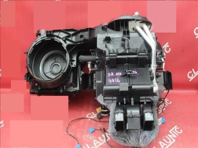 bontott SKODA OCTAVIA III Fűtés Box