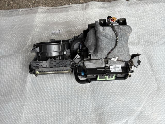 bontott SKODA OCTAVIA III Fűtés Box