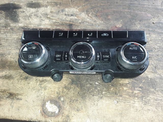 bontott SKODA OCTAVIA III Fűtéskapcsoló (digit klímás)