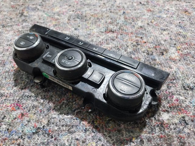 bontott SKODA OCTAVIA III Fűtéskapcsoló (digit klímás)