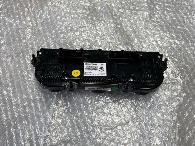 bontott SKODA OCTAVIA III Fűtéskapcsoló (digit klímás)