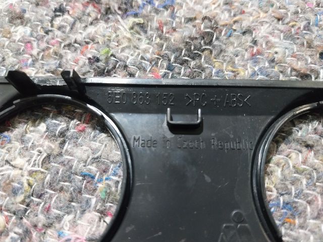 bontott SKODA OCTAVIA III Fűtéskapcsoló Keret