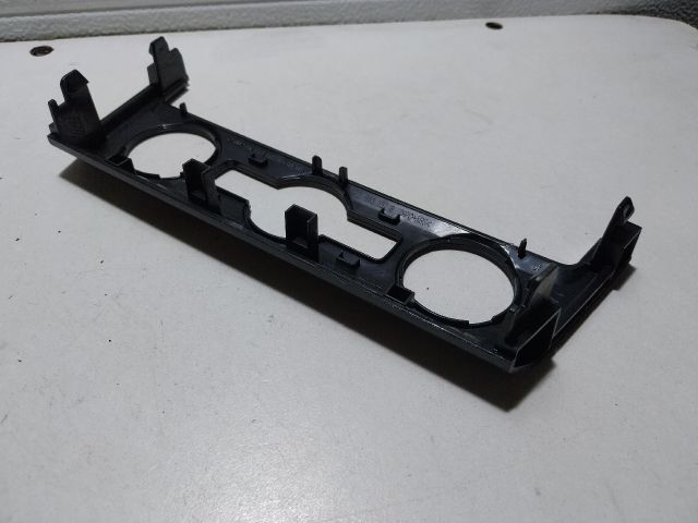 bontott SKODA OCTAVIA III Fűtéskapcsoló Keret