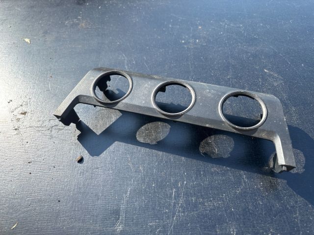 bontott SKODA OCTAVIA III Fűtéskapcsoló Keret