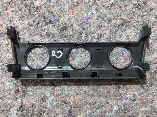 bontott SKODA OCTAVIA III Fűtéskapcsoló Keret