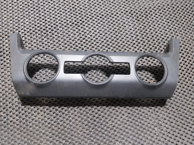 bontott SKODA OCTAVIA III Fűtéskapcsoló Keret