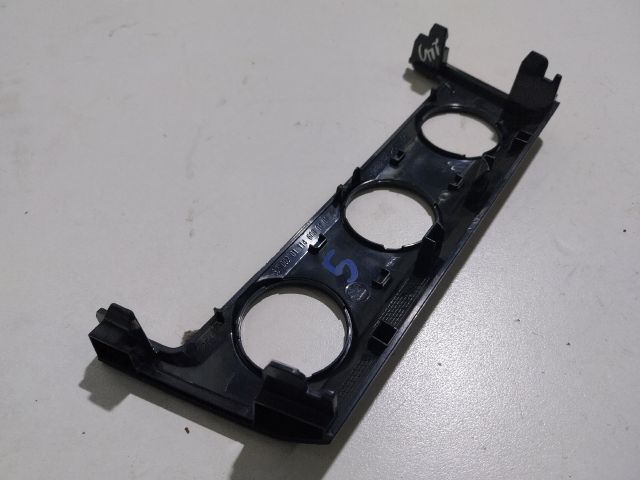 bontott SKODA OCTAVIA III Fűtéskapcsoló Keret