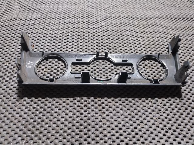 bontott SKODA OCTAVIA III Fűtéskapcsoló Keret