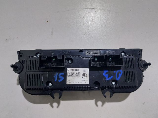 bontott SKODA OCTAVIA III Fűtéskapcsoló (manuális klímás)