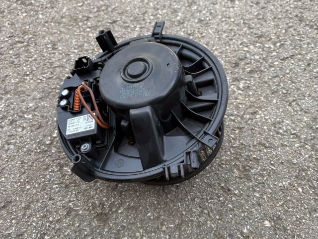 bontott SKODA OCTAVIA III Fűtőmotor (Klímás)