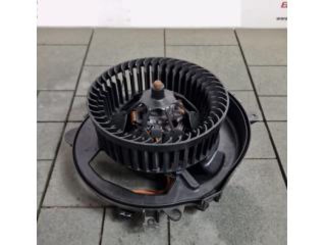 bontott SKODA OCTAVIA III Fűtőmotor (Klímás)