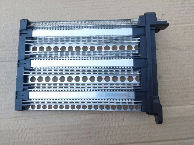 bontott SKODA OCTAVIA III Fűtőradiátor (Elektromos)