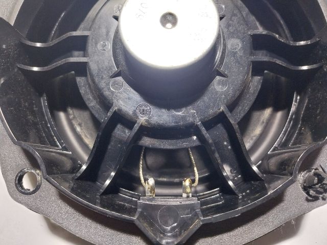 bontott SKODA OCTAVIA III Hangszóró (Pozíciófüggetlen)