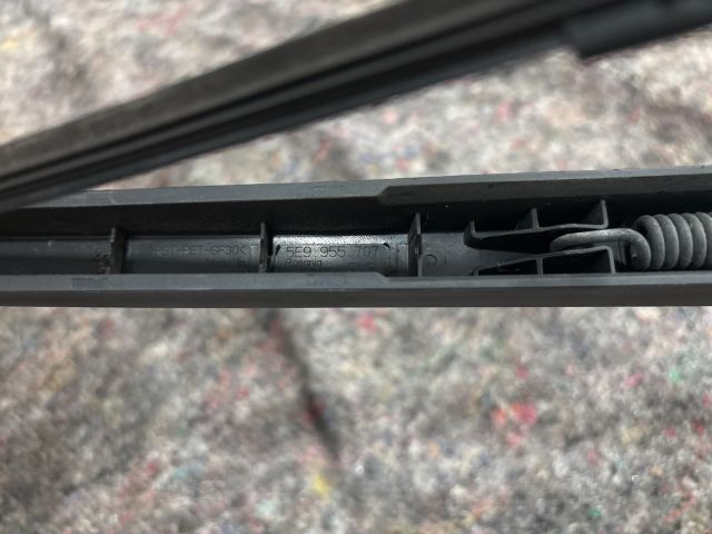 bontott SKODA OCTAVIA III Hátsó Ablaktörlő Kar