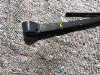 bontott SKODA OCTAVIA III Hátsó Ablaktörlő Kar