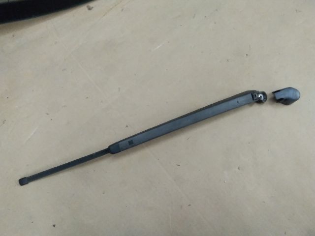 bontott SKODA OCTAVIA III Hátsó Ablaktörlő Kar