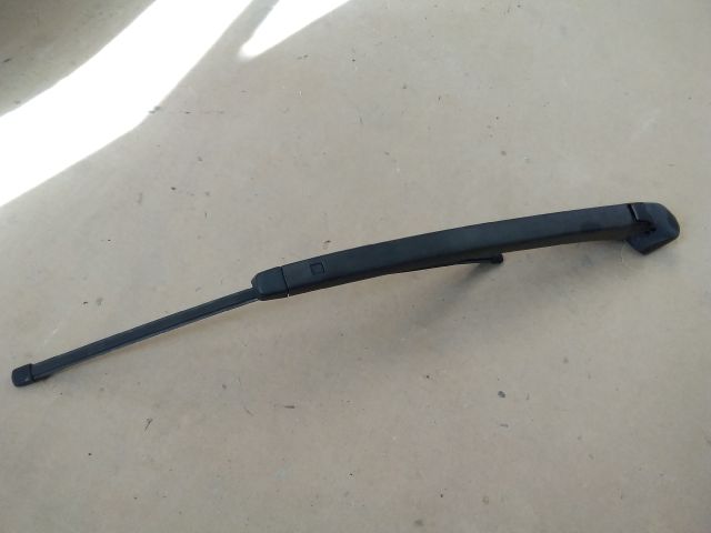 bontott SKODA OCTAVIA III Hátsó Ablaktörlő Kar