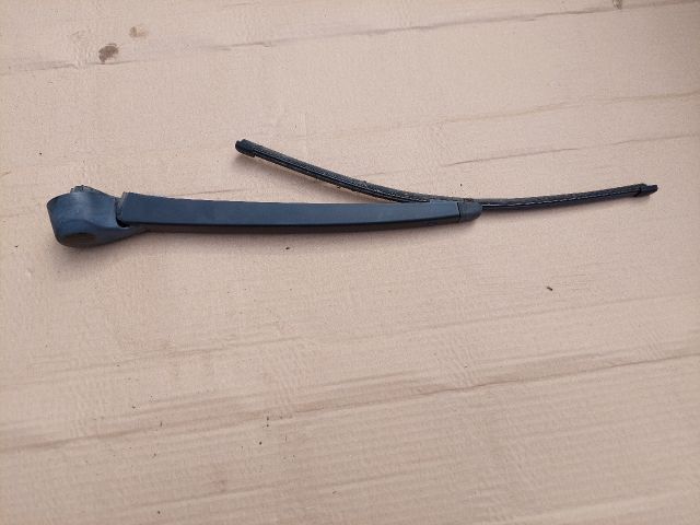 bontott SKODA OCTAVIA III Hátsó Ablaktörlő Kar