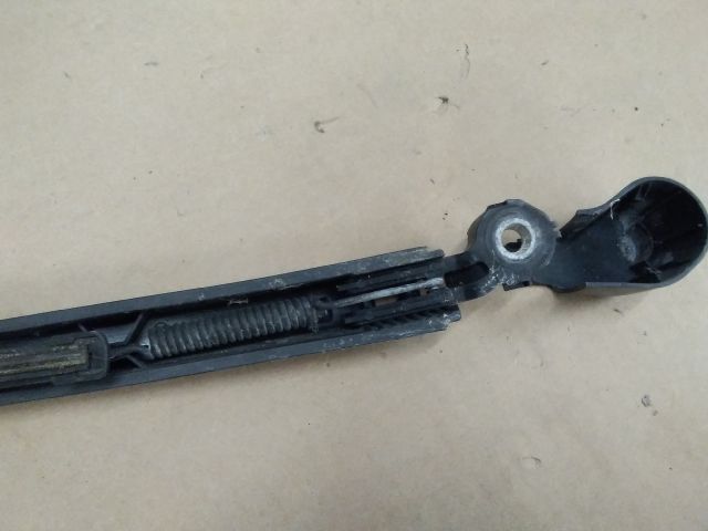 bontott SKODA OCTAVIA III Hátsó Ablaktörlő Kar