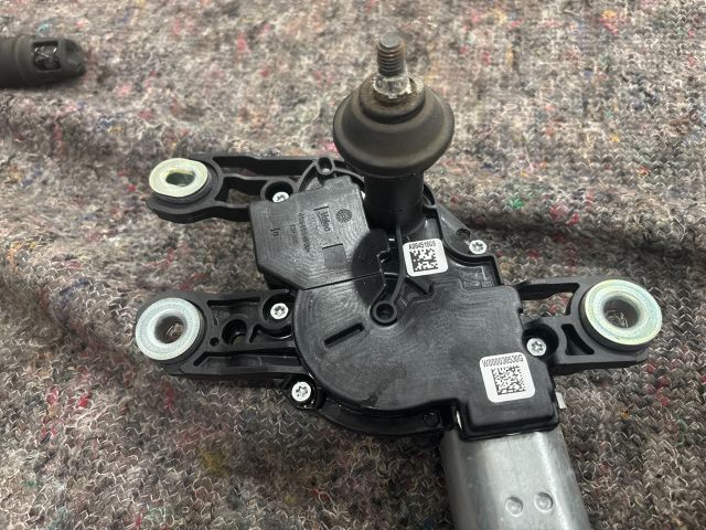 bontott SKODA OCTAVIA III Hátsó Ablaktörlő Motor