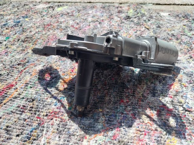 bontott SKODA OCTAVIA III Hátsó Ablaktörlő Motor