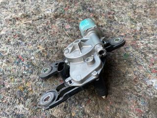 bontott SKODA OCTAVIA III Hátsó Ablaktörlő Motor