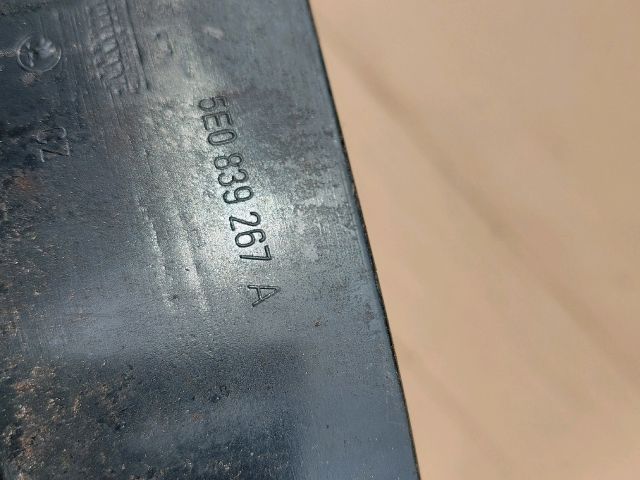 bontott SKODA OCTAVIA III Hátsó Ajtóhatároló