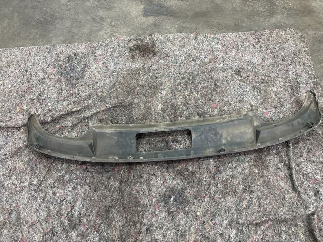 bontott SKODA OCTAVIA III Hátsó Koptató