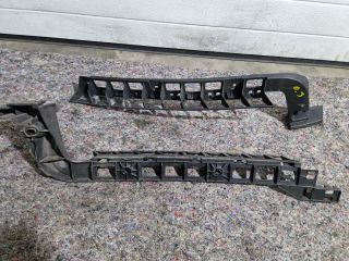 bontott SKODA OCTAVIA III Hátsó középső Lökhárító Tartó (Műanyag)