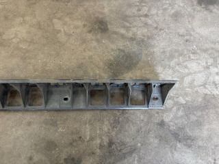 bontott SKODA OCTAVIA III Hátsó középső Lökhárító Tartó (Műanyag)