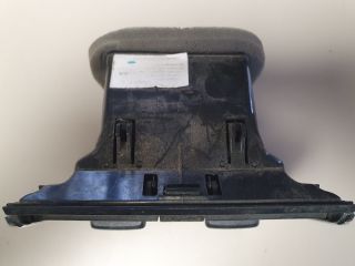 bontott SKODA OCTAVIA III Hátsó középső Szellőző