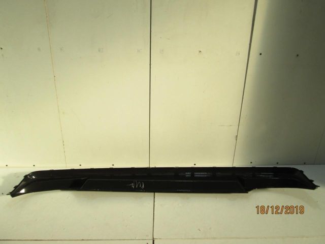 bontott SKODA OCTAVIA III Hátsó Lökhárító Légterelő