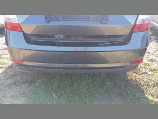 bontott SKODA OCTAVIA III Hátsó Lökhárító (Részeivel)