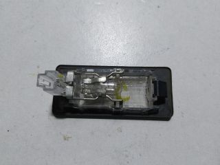 bontott SKODA OCTAVIA III Hátsó Rendszámtábla Világítás