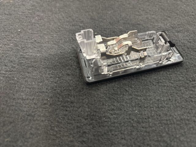 bontott SKODA OCTAVIA III Hátsó Rendszámtábla Világítás