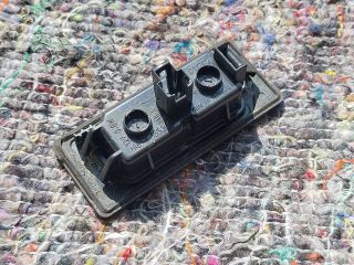 bontott SKODA OCTAVIA III Hátsó Rendszámtábla Világítás