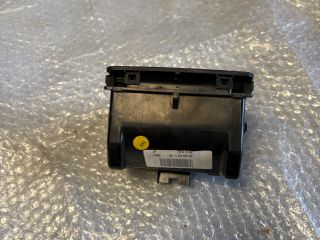 bontott SKODA OCTAVIA III Hátsó Tároló Rekesz